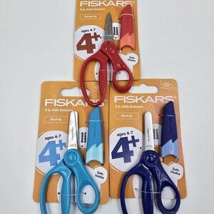 Fiskars 5 in. Kids Scissors Safe Blades 3 Count - 1 Pointed-Tip & 2 Blunt-Tip
